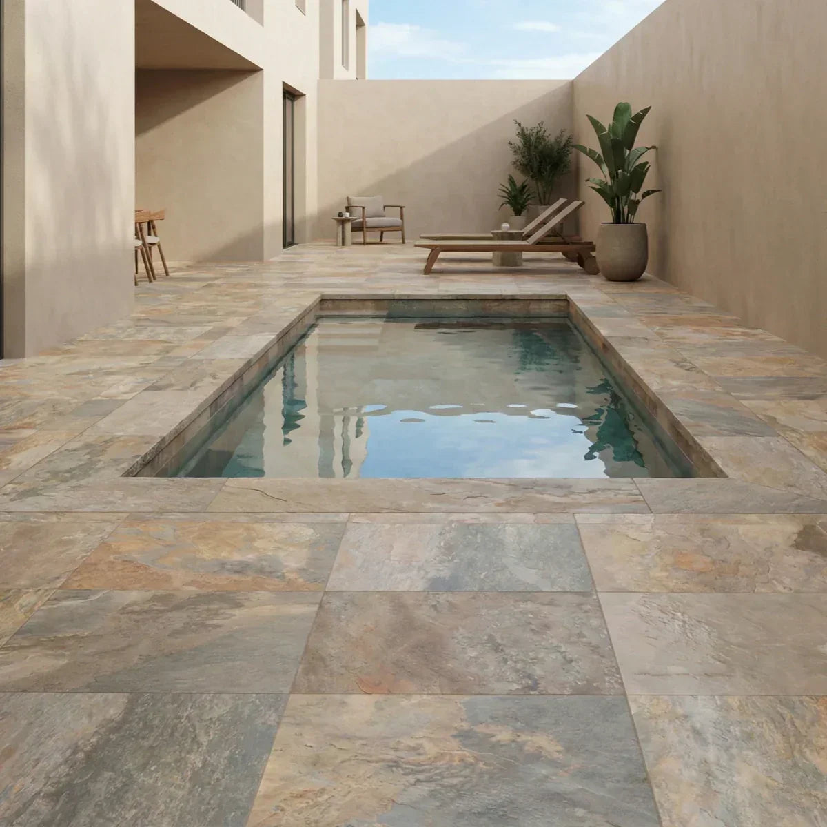 Mosaïque ou carrelage pour piscine : le comparatif expert Image