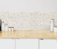 Mosaïque travertin ivoire vague ambiance cuisine mur carrelage crédence