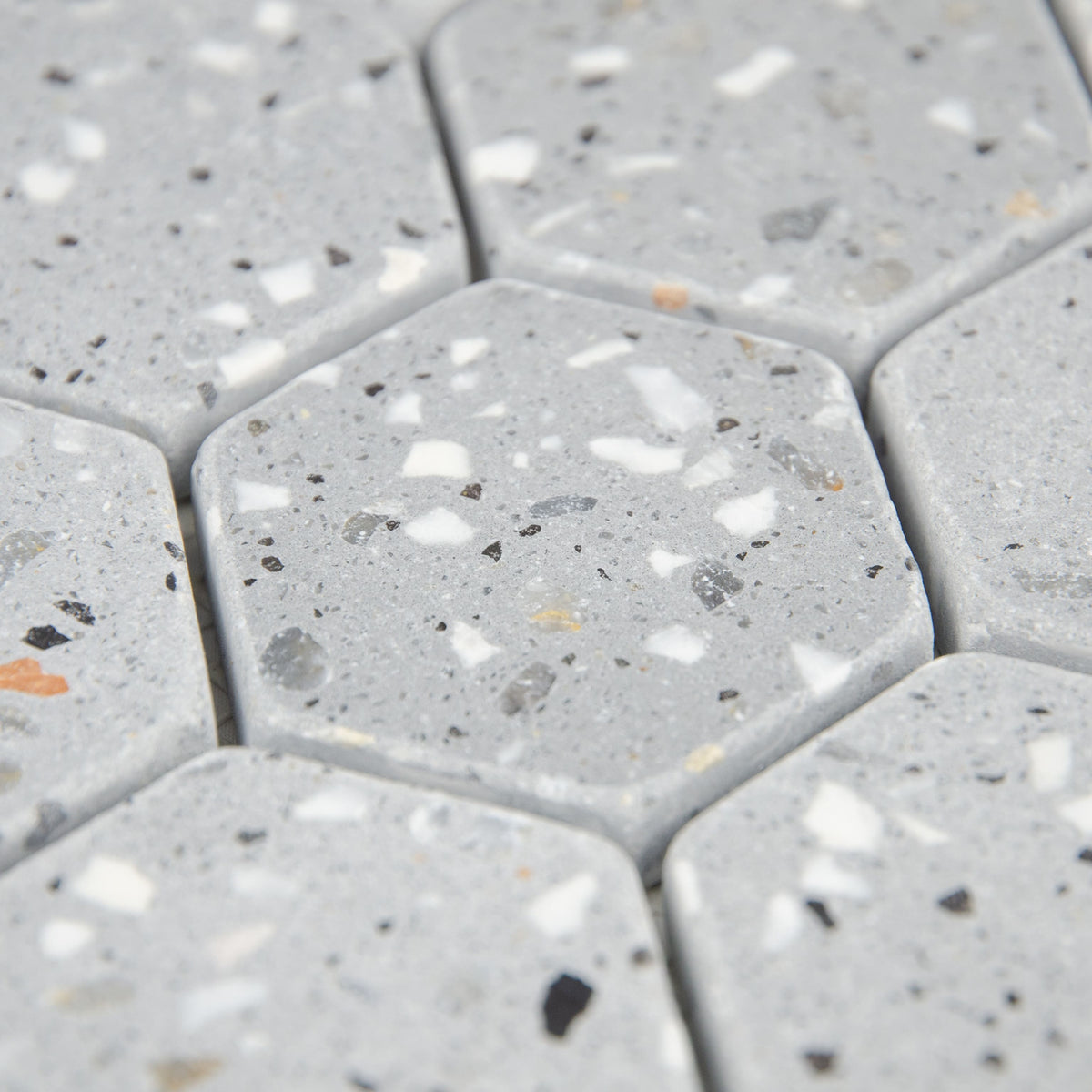 Mosaïque hexagone terrazzo dark grey