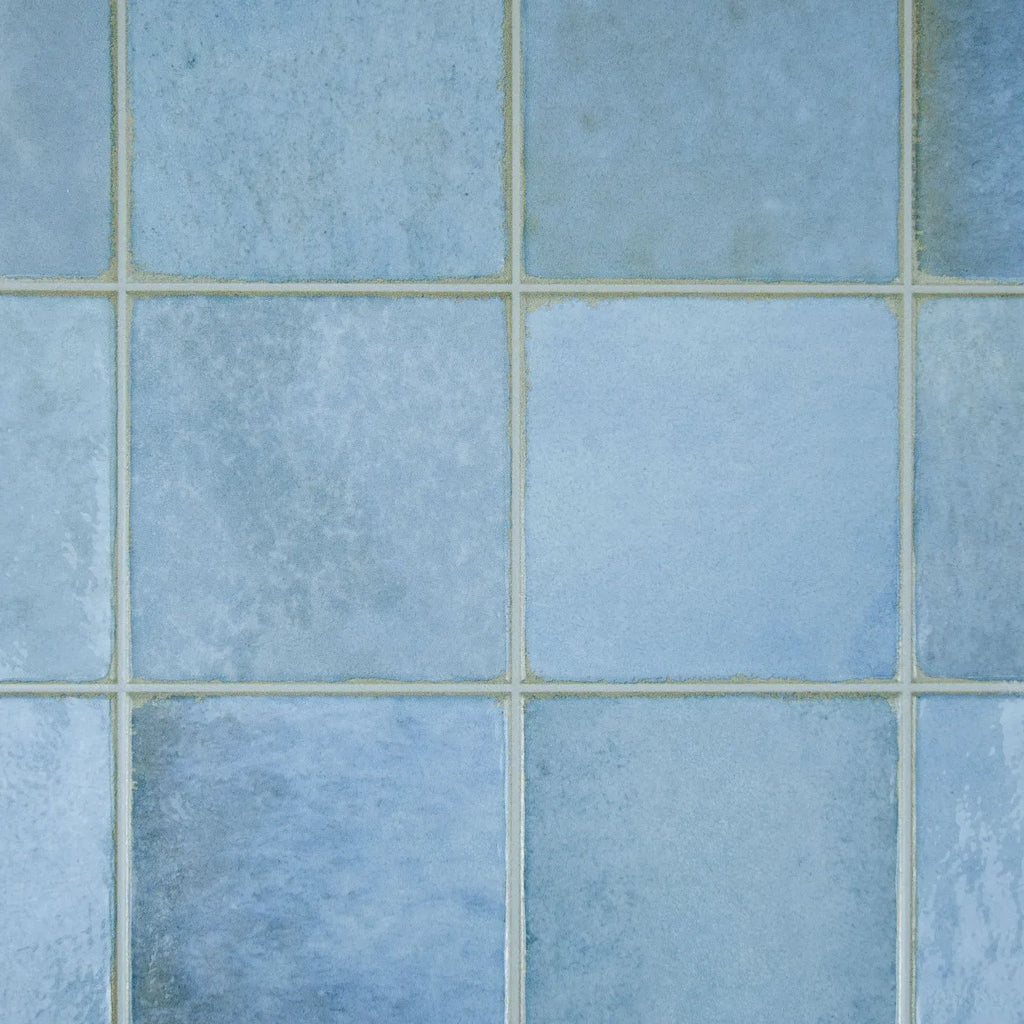 Carrelage céramique Provence bleu Mistral carré 10x10 cm - Zoom détail surface