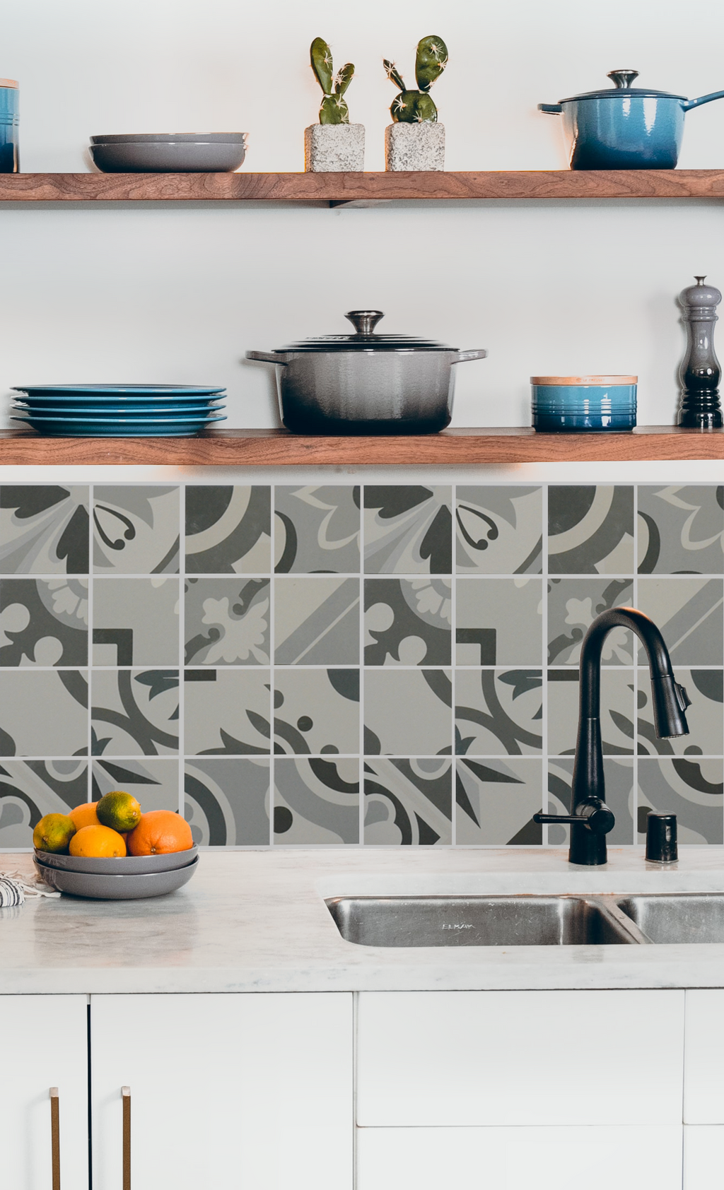 Mosaïque en céramique gris a motif cuisine