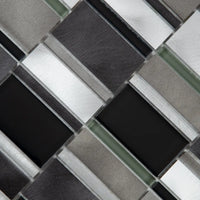 Mosaïque en verre et aluminium noir zoom détails