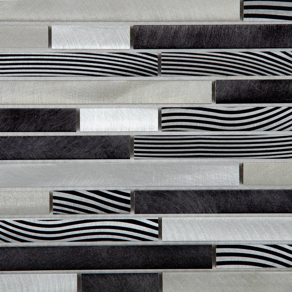 Mosaïque en verre et aluminium barrette gris et noir zoomé