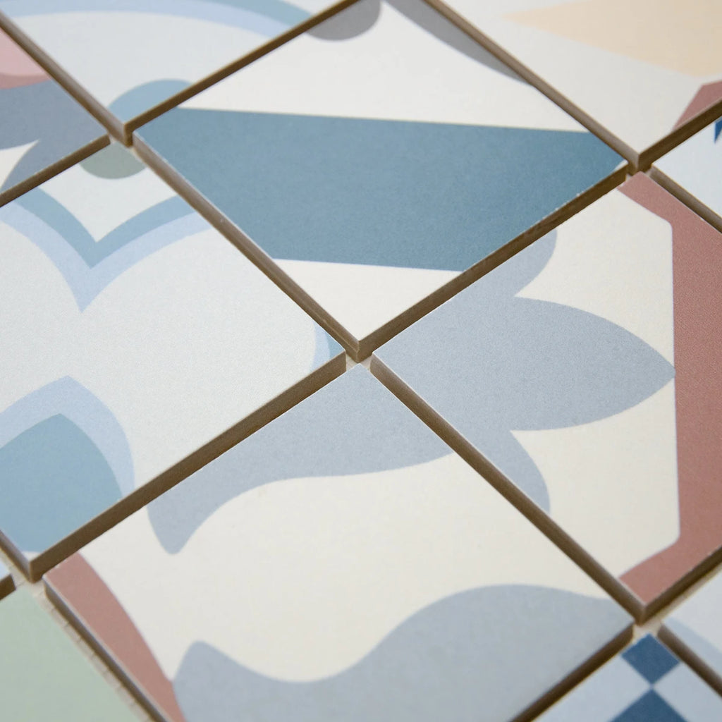Mosaïque en céramique multi couleur a motif zoomé perspective