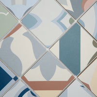 Mosaïque en céramique multi couleur a motif détails