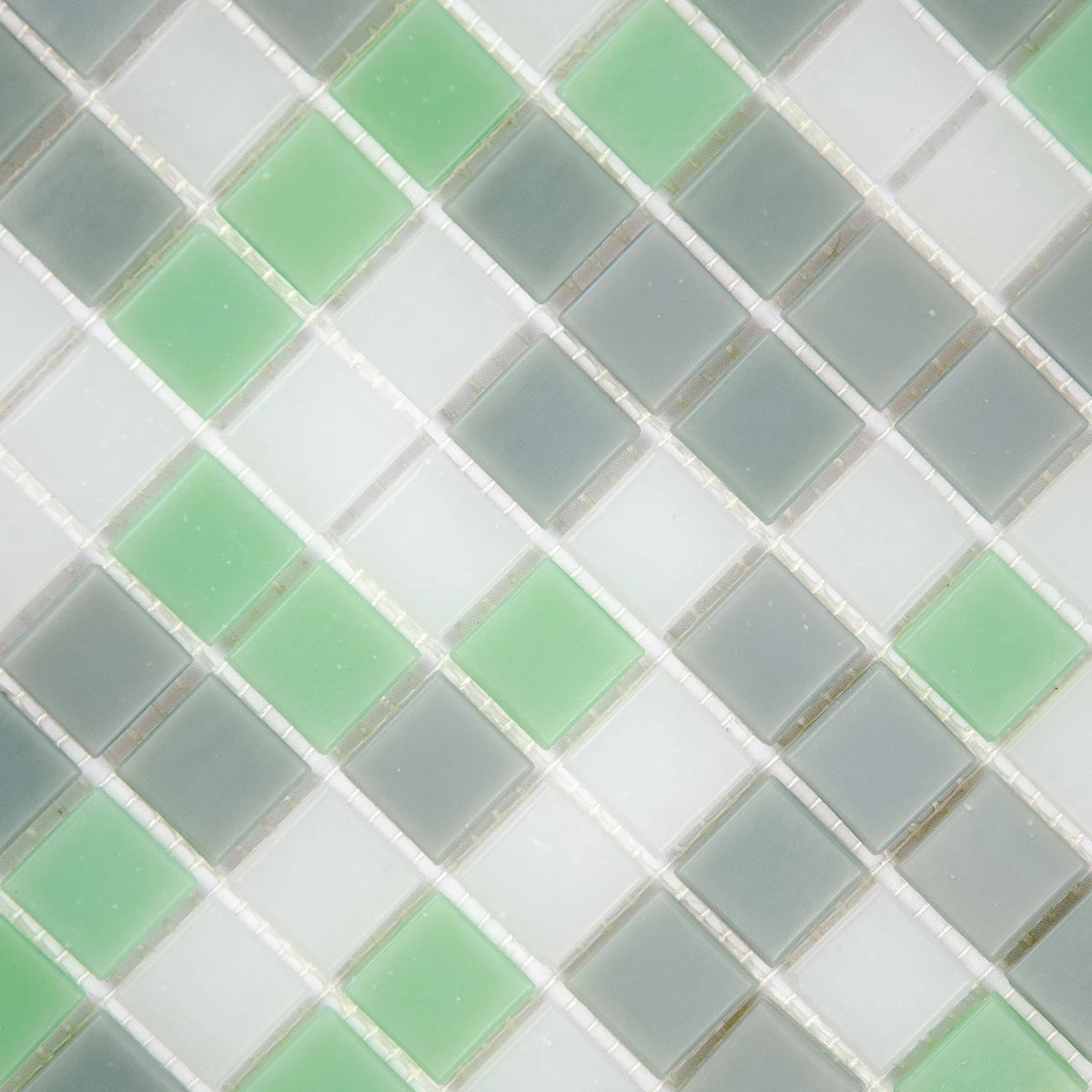 Mosaïque en pâte de verre vert gris et blanche sur trame nylon photo produit zoom perspective