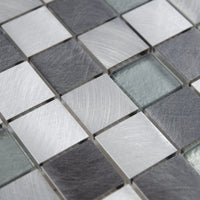 Mosaïque en verre et aluminium gris et noir perspective