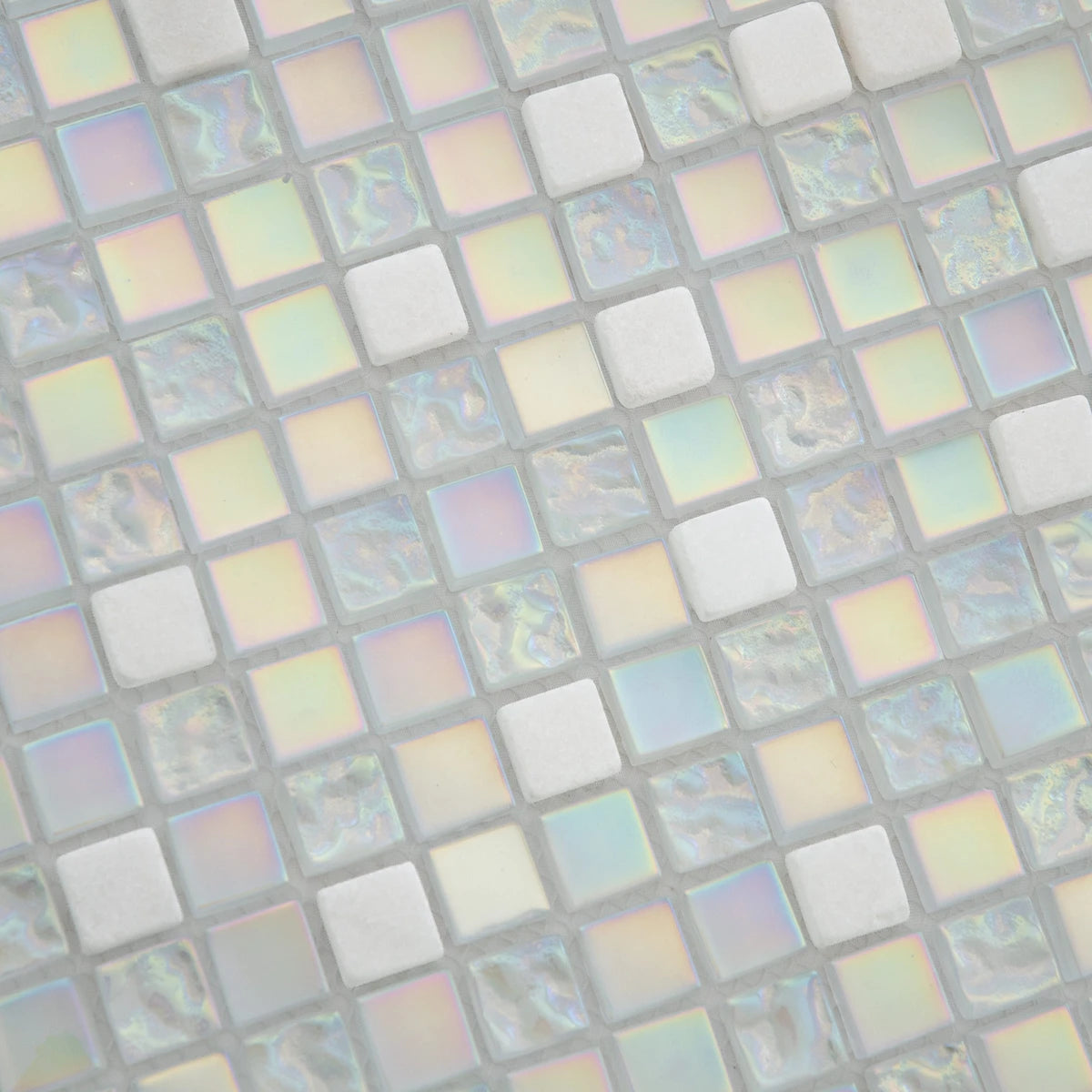 Mosaïque nacre blanc pierre et verre haut détails