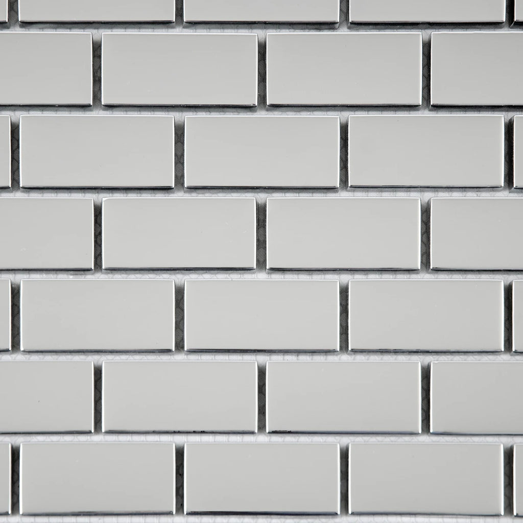 Mosaïque en aluminium chrome format briquette zoomé