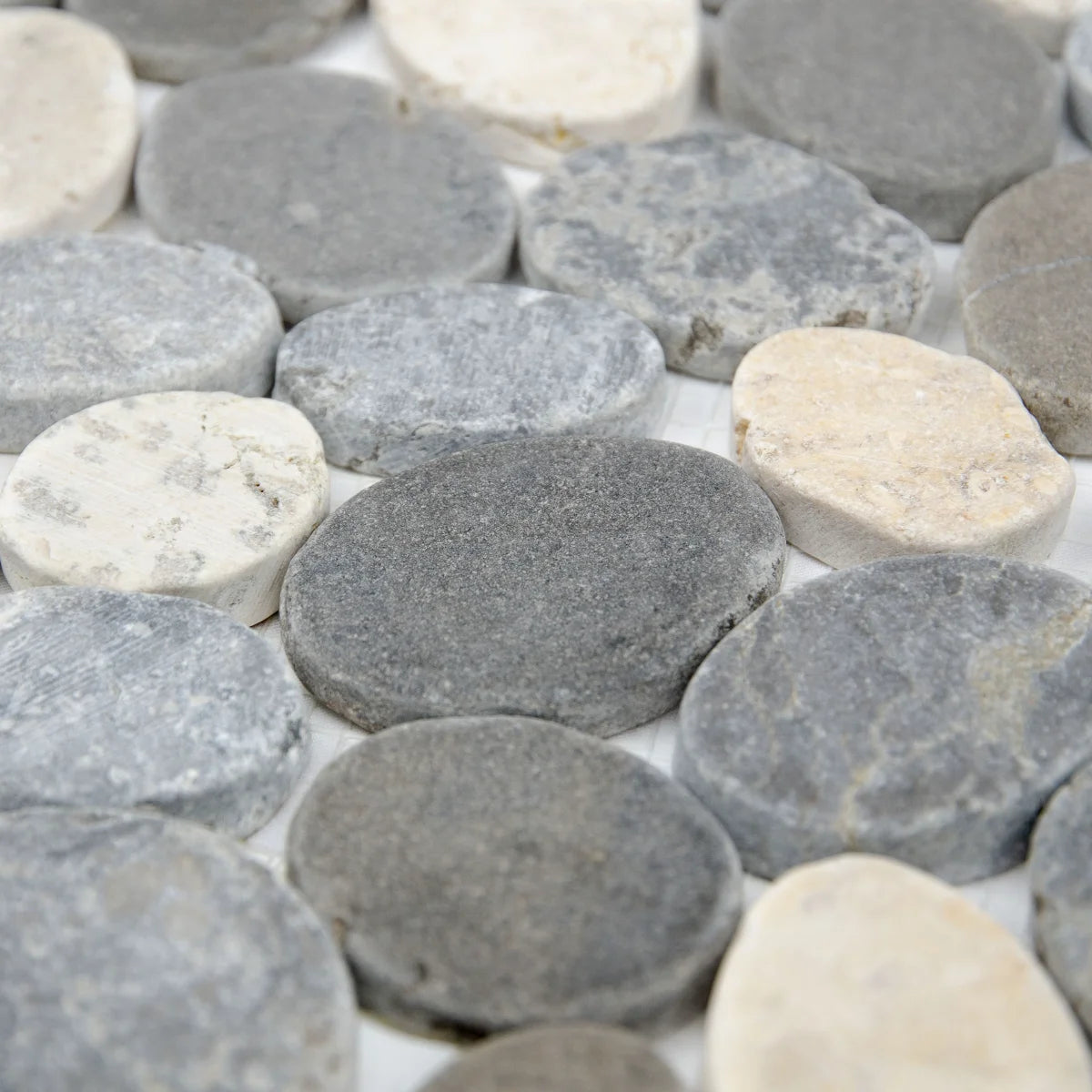Mosaïque marbre galet scie relief perspective composition galets gris