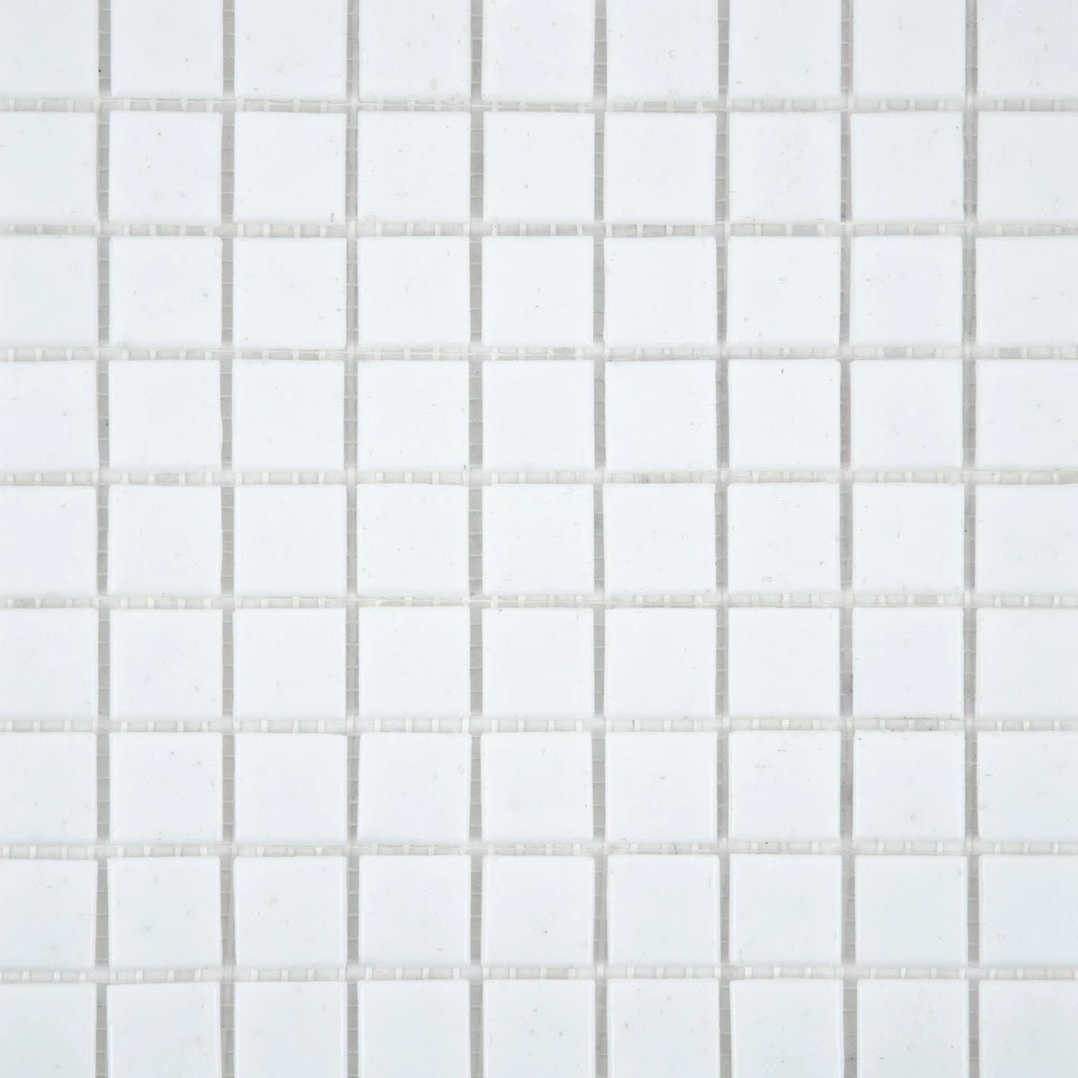 Mosaïque en pate de verre blanc sur trame nylon photo produit zoomé