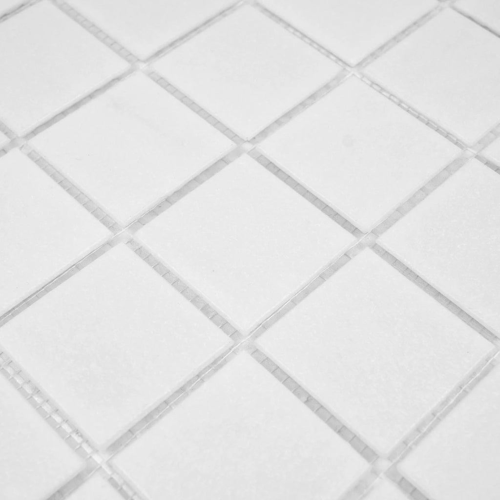 mosaïque pate de verre blanc zoom détail