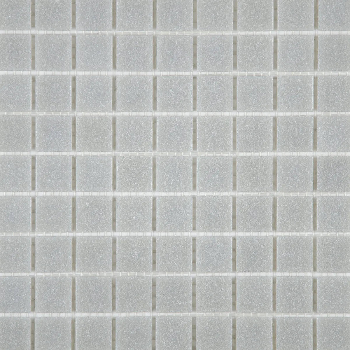 Mosaïque en pâte de verre grise sur trame nylon zoom