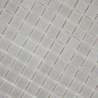 Mosaïque en pâte de verre couleur gris taupe sur trame nylon vue haut