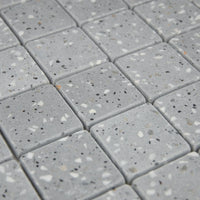 Vue en perspective et mise en situation de la Mosaïque Terrazzo Dark Grey