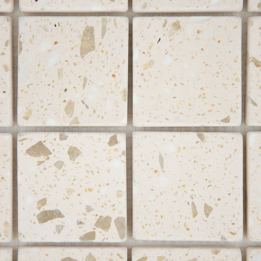 Focus sur les finitions de la Mosaïque Terrazzo Nude