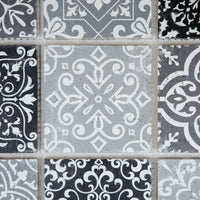 Détail motifs baroques travertin gris mosaïque texture pierre naturelle