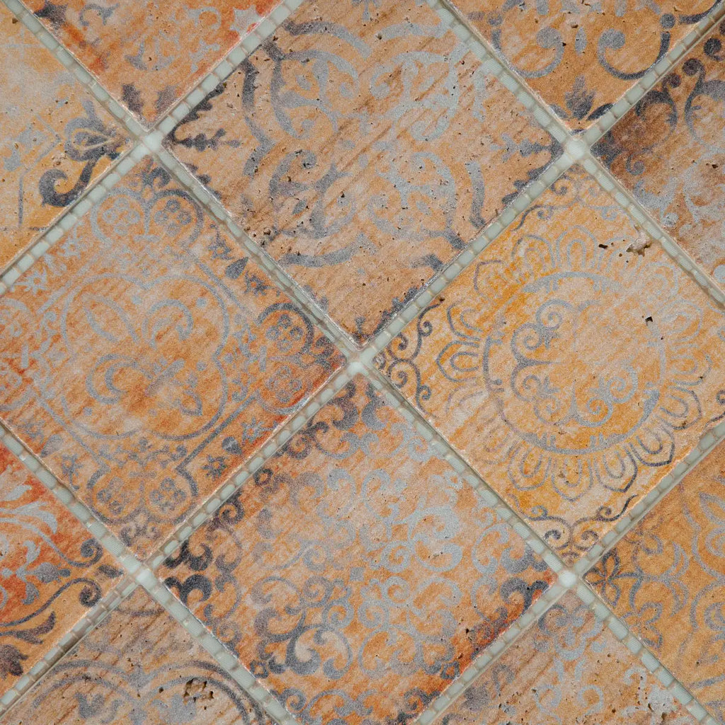 Détail joints relief travertin silver Castel Wood mosaïque surface