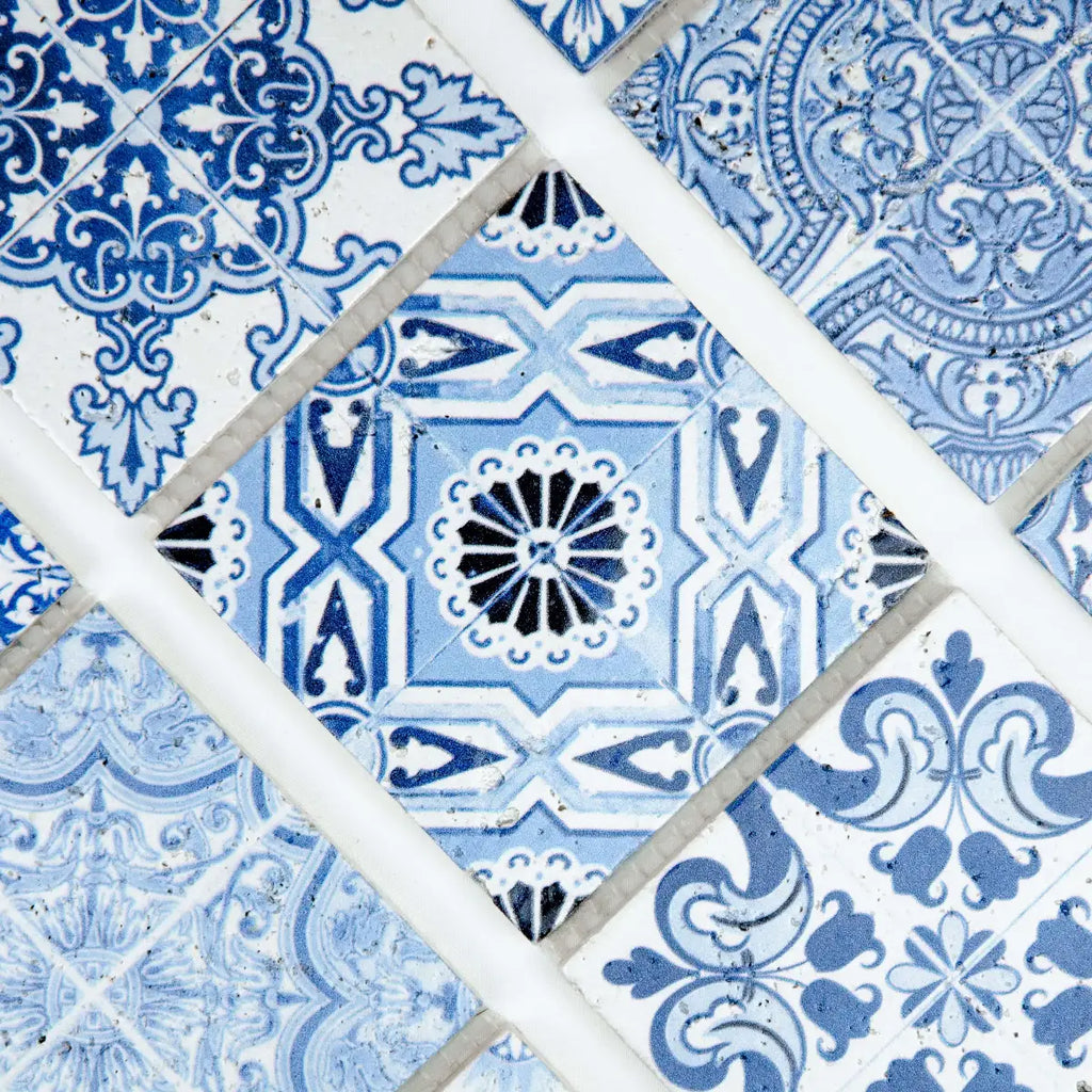 Détail perspective mosaïque travertin Renaissance bleu 10x30,5 cm joints