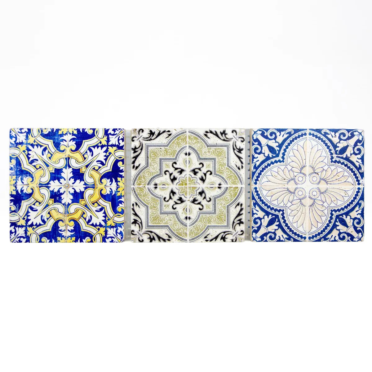 Mosaïque travertin color motifs floraux géométriques détails teintés