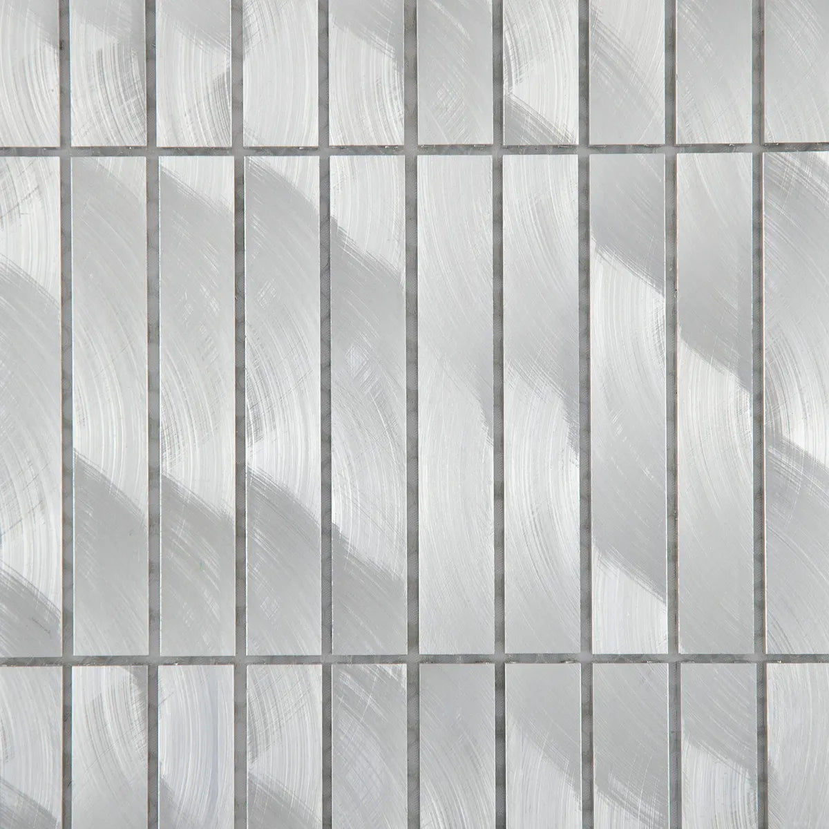 Mosaïque en inox gris barrette tube détails