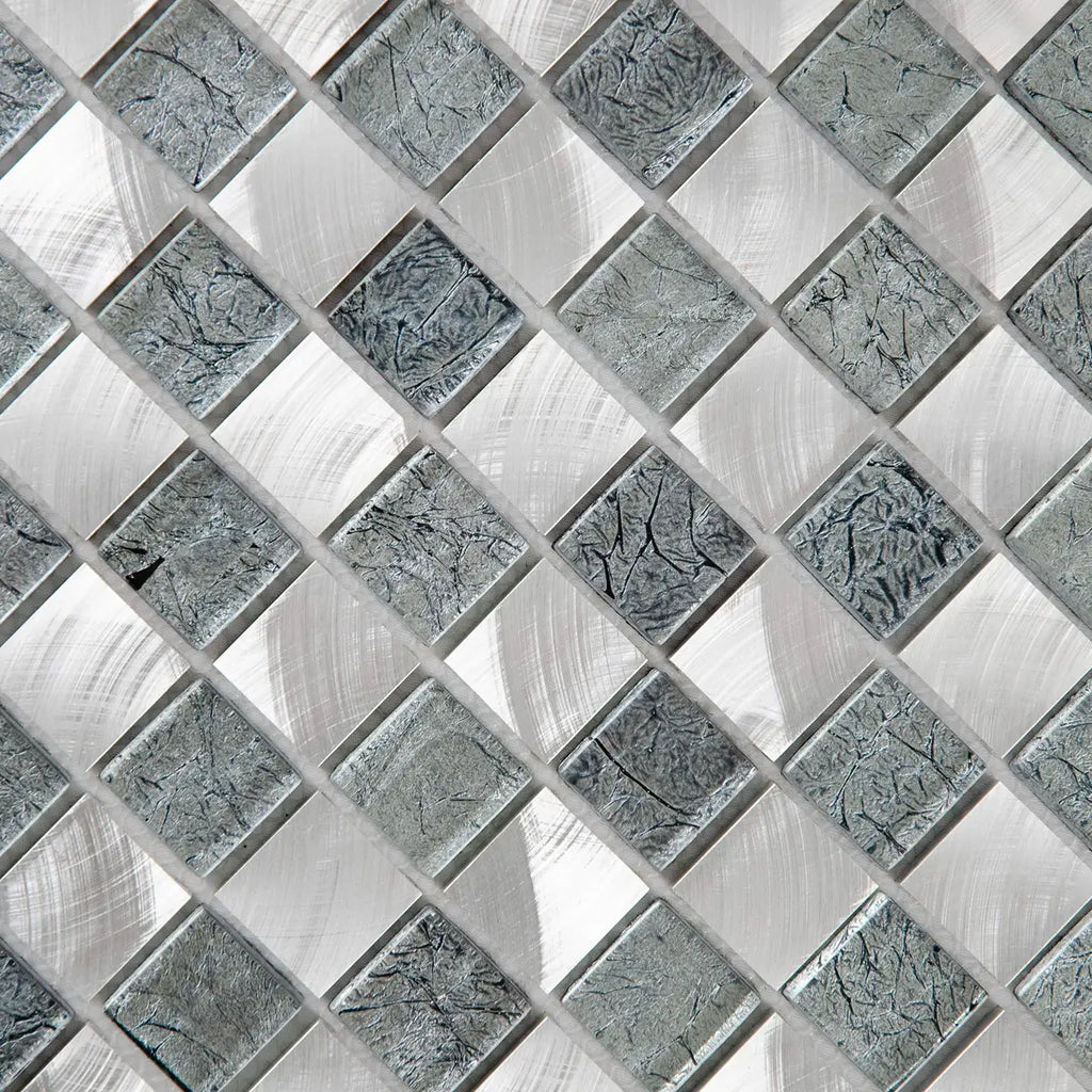 Mosaïque verre et aluminium argent zoom perspective