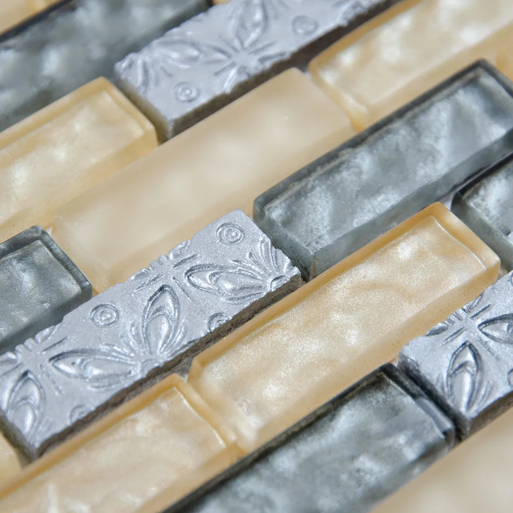 Mosaïque barrette verre gris et jaune détails